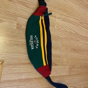 Tommy Hil Fanny pack